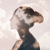 Lerne-geistige-Heilung-bei-Stress-und-Ueberlastung-Seminar-Bayern-Frau-stoerende-Gedankenwolken